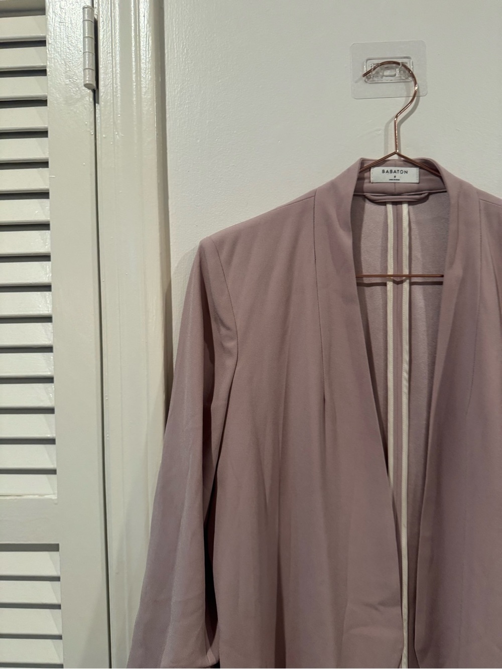 Aritzia Babaton Power Blazer blush size 8 - Picture 3 of 13